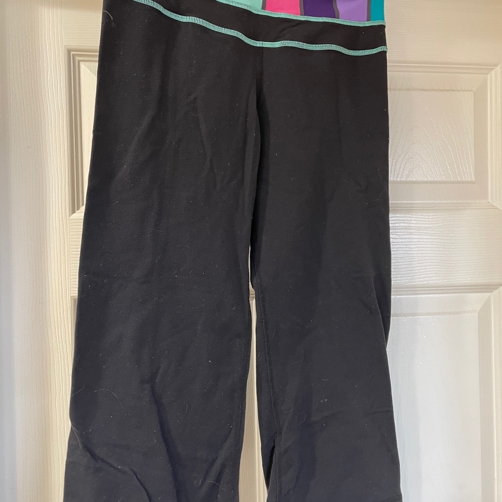 Lululemon workout pants - Picture 4 of 13